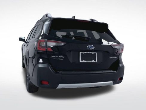 Used 2024 Subaru Outback Limited AWD/4WD image 7