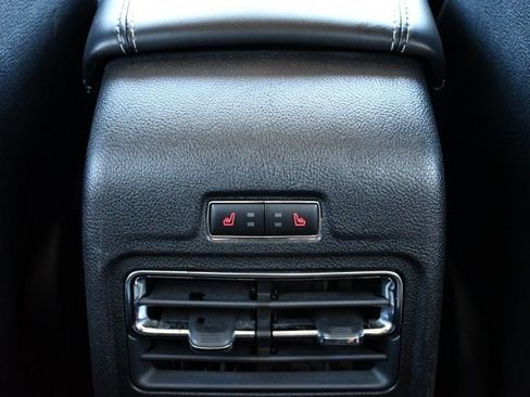 Used 2020 Lincoln Corsair FWD w/ Premium Package image 19