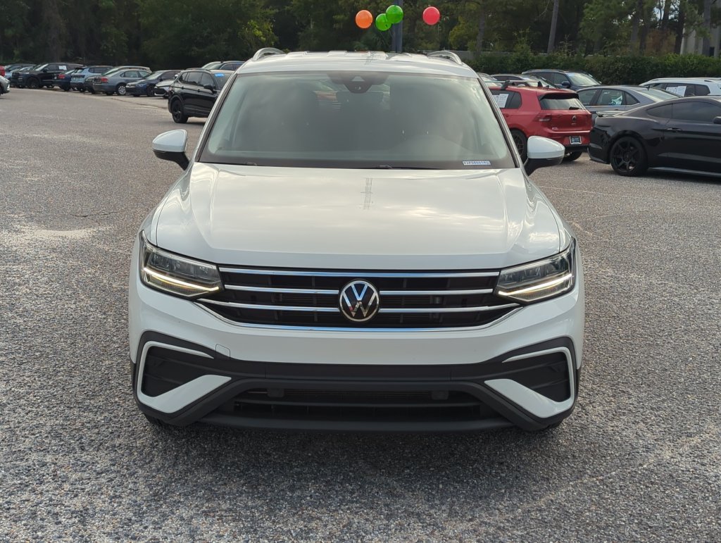Used 2023 Volkswagen Tiguan SE FWD image 10