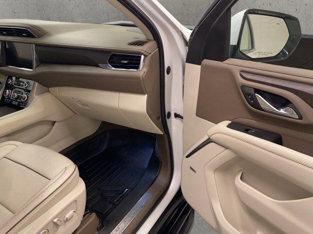 Used 2023 GMC Yukon XL Denali w/ Max Trailering Package AWD/4WD image 20