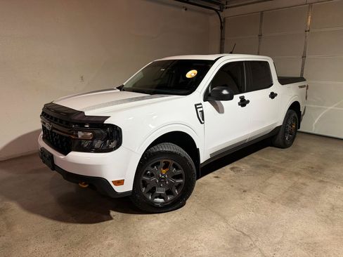 Used 2024 Ford Maverick Tremor w/ Tremor Off-Road Package AWD/4WD image 1