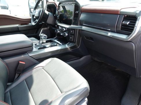 Used 2023 Ford F150 Lariat w/ Equipment Group 502A High image 40