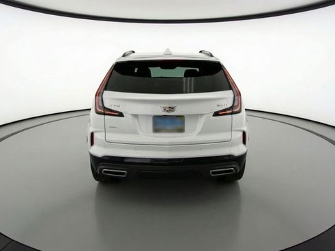 Certified 2024 Cadillac XT4 Sport image 3