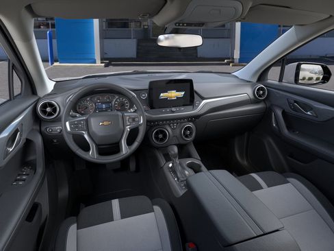 New 2025 Chevrolet Blazer LT w/ Driver Confidence Package image 15