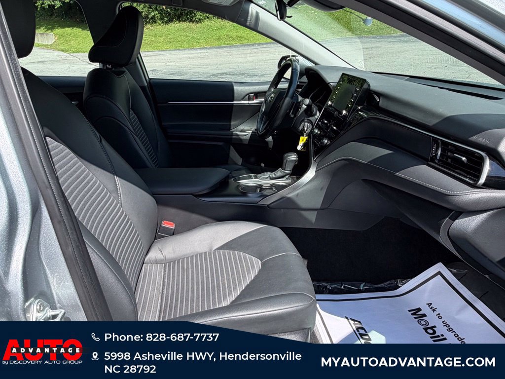 Used 2024 Toyota Camry SE FWD image 27