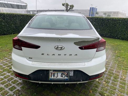 Used 2019 Hyundai Elantra SE image 6
