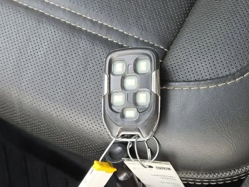 Used 2017 GMC Yukon XL Denali w/ Open Road Package image 43