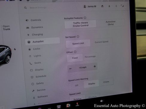 Used 2019 Tesla Model 3 Standard Range Plus image 28