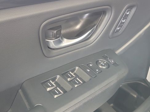 Certified 2025 Honda Pilot EX-L image 21