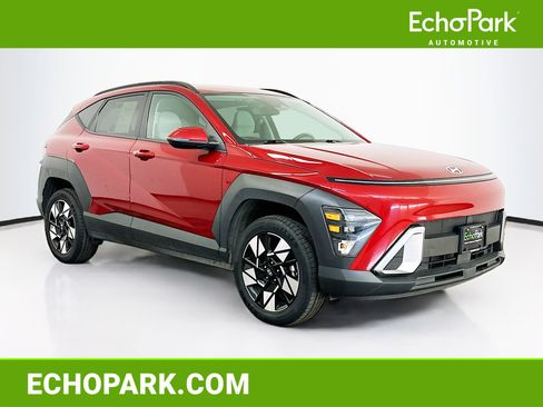 Used 2024 Hyundai Kona SEL image 1