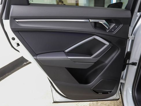 Used 2022 Audi Q3 2.0T Premium Plus w/ Premium Plus Package image 20