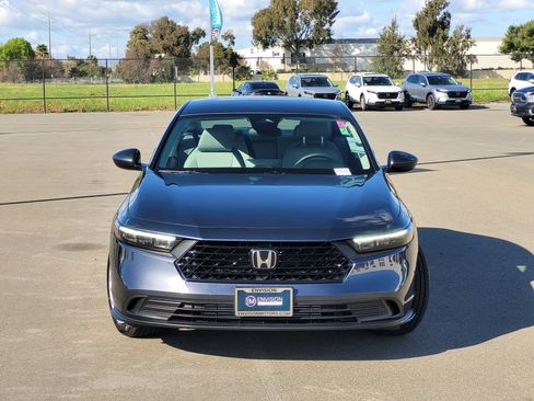 Certified 2025 Honda Accord LX image 2