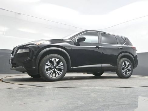 Used 2023 Nissan Rogue SV w/ SV Premium B Package AWD/4WD image 28