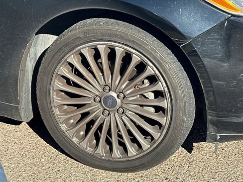 Used 2016 Ford Fusion Titanium image 6