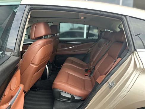 Used 2014 BMW 535i Gran Turismo xDrive image 24