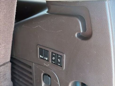 Used 2017 GMC Yukon Denali w/ Open Road Package image 23