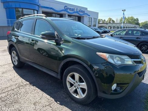 Used 2013 Toyota RAV4 XLE AWD/4WD image 2