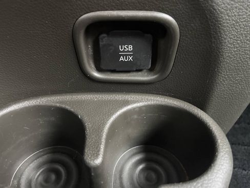 Used 2014 Nissan Cube 1.8 SL w/ SL Preferred Package FWD image 24
