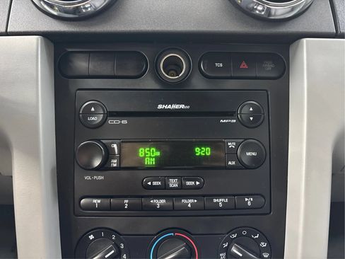 Used 2007 Ford Mustang Premium RWD image 17