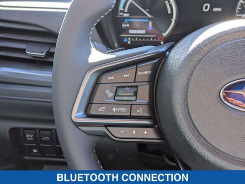 Certified 2025 Subaru Forester Limited image 17