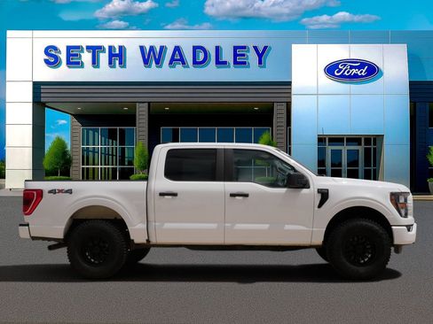Used 2023 Ford F150 XLT w/ Trailer Tow Package AWD/4WD image 2
