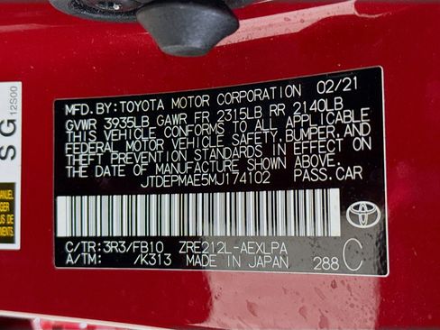 Used 2021 Toyota Corolla LE image 36