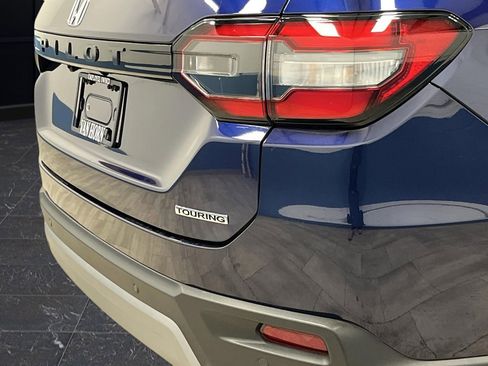 Used 2024 Honda Pilot Touring image 35