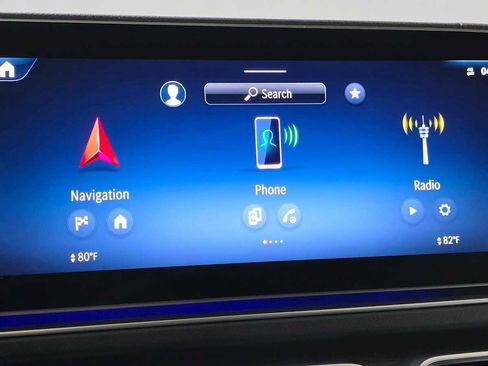 Certified 2025 Mercedes-Benz GLS 450 4MATIC image 32