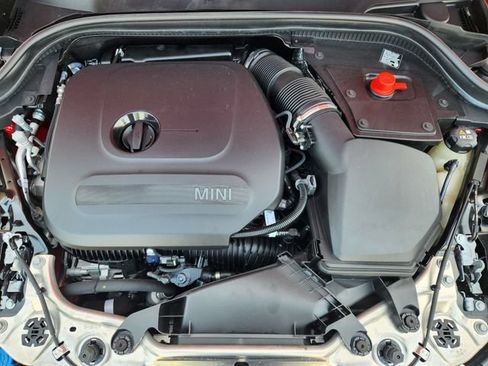 Used 2025 MINI Cooper 2-Door Hardtop FWD image 28