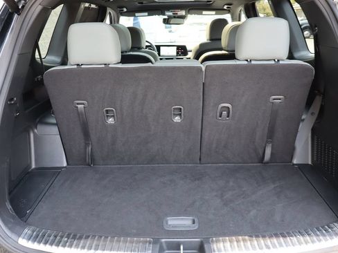 Used 2024 Kia Telluride SX X-Line AWD/4WD image 32