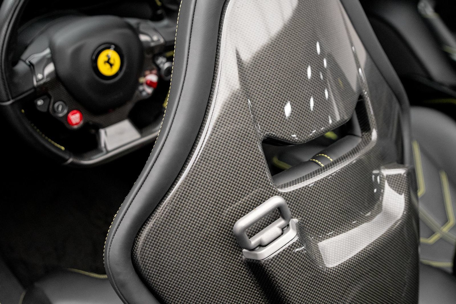 Used 2017 Ferrari 488 Spider RWD image 28