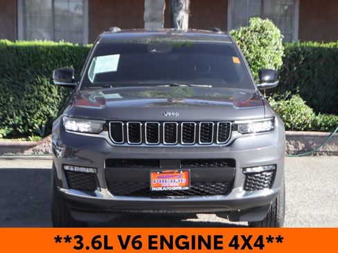 Used 2023 Jeep Grand Cherokee L Limited AWD/4WD image 3