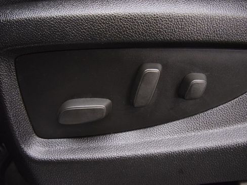 Used 2015 Chevrolet Silverado 1500 LT w/ All Star Edition AWD/4WD image 27