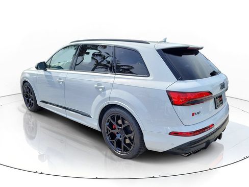 New 2026 Audi SQ7 Premium Plus AWD/4WD image 3
