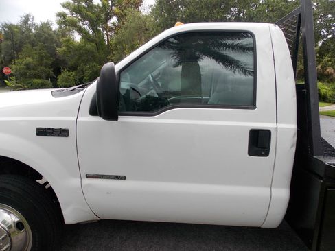 Used 2000 Ford F450 2WD Regular Cab Super Duty image 23