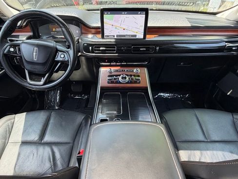 Used 2022 Lincoln Aviator Reserve w/ Elements Package Plus RWD image 33