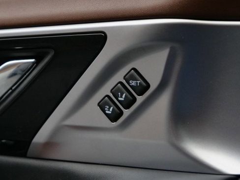 Used 2020 Subaru Outback Touring XT image 17