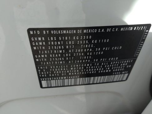 Used 2021 Volkswagen Tiguan SE w/ Panoramic Sunroof Package FWD image 33