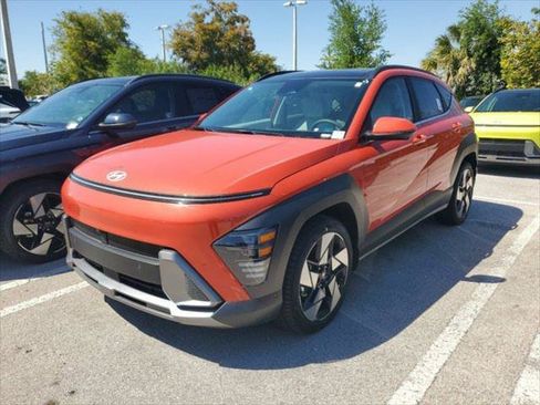 New 2024 Hyundai Kona Limited FWD image 3