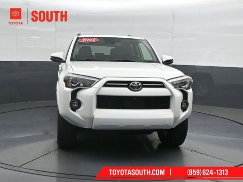 Used 2023 Toyota 4Runner SR5 Premium w/ Moonroof Package AWD/4WD image 5