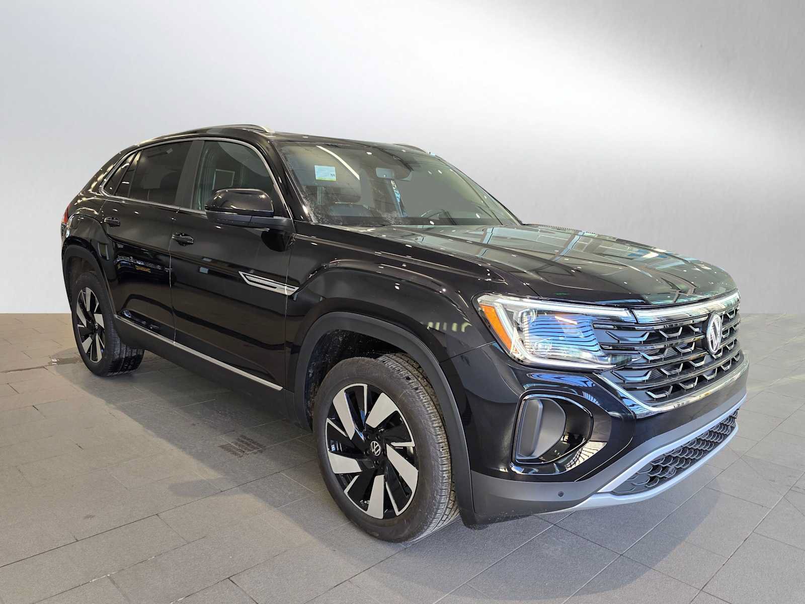 New 2025 Volkswagen Atlas Cross Sport SEL AWD/4WD image 7