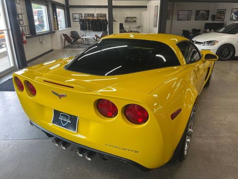 Used 2011 Chevrolet Corvette Grand Sport w/ Preferred Equipment Group RWD image 14