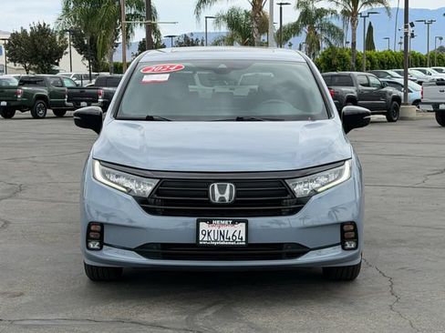 Used 2024 Honda Odyssey Sport image 2