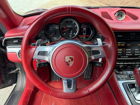 Used 2014 Porsche 911 Turbo image 15