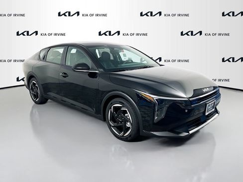 New 2026 Kia K4 EX FWD image 1