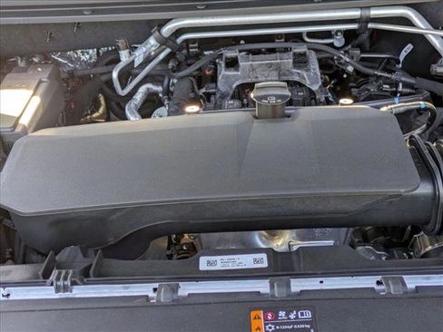 New 2026 GMC Canyon AT4 image 18