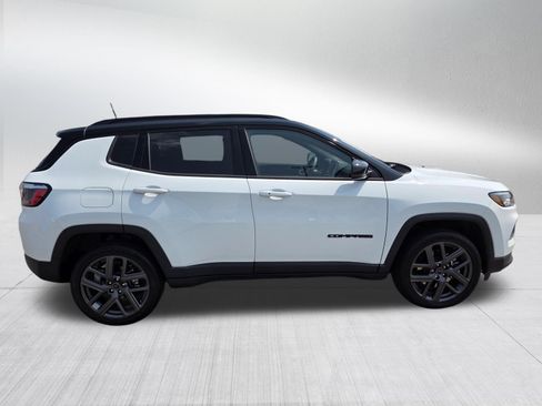 Used 2026 Jeep Compass Limited AWD/4WD image 8