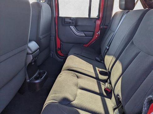 Used 2014 Jeep Wrangler Unlimited Sport w/ Quick Order Package 24S AWD/4WD image 24