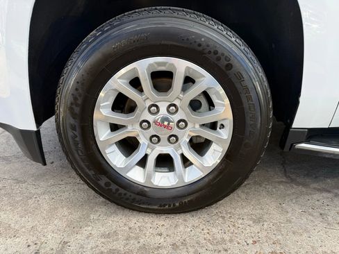 Used 2018 GMC Yukon XL SLT w/ Open Road Package image 27