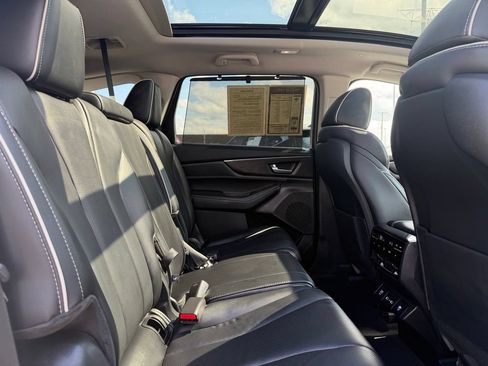 Certified 2024 Acura MDX SH-AWD w/ Advance Package image 24